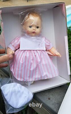 12 Madame Alexander BABY DOLL Rare 2002 PINK RABBIT HUGGUMS NIB Box 35295