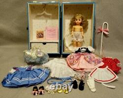 1993 Madame Alexander CAROLINE'S STORYLAND TRUNK MINT UNUSED & DOLL RESTRUNG