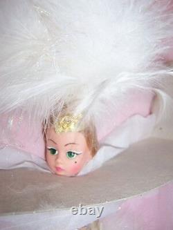 1996 Madame Alexander- Las Vegas Showgirl (White) Convention doll