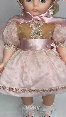1997 Madame Alexander PINK DOT TULLE KELLY 20 Vinyl CLUB EXCLUSIVE Doll #29110