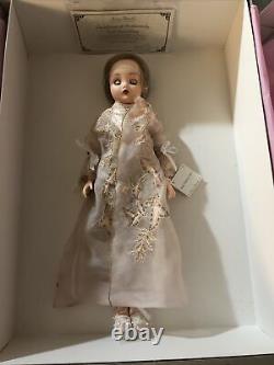 1999 MADAME ALEXANDER-JOSIE NATORI CISSY #22730 DOLL-LIMTED ED #42/600 With COA