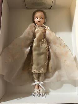 1999 MADAME ALEXANDER-JOSIE NATORI CISSY #22730 DOLL-LIMTED ED #42/600 With COA