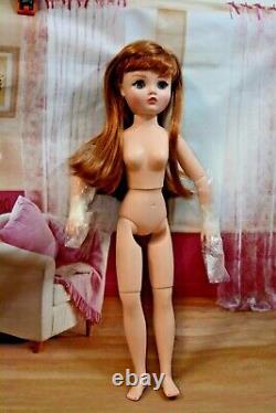 A Charmed Life Cissy#22/200 (first Ever Flat Foot Articulated Cissy Doll)$ale