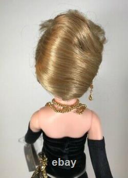 Beautiful Madame Alexander IVANA TRUMP 17 Doll