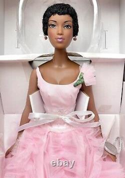 Camellia Paris 16 Madame Alexander African American doll 2003 36730 New NRFB