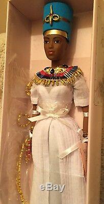 Limited Edition Madame Alexander Nephratiti Fashion Doll (Nefertiti)
