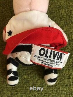 Lot Of New Vtg 2002 Madame Alexander Olivia The Pig Retired Clothes Pig & Book