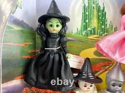 MADAME ALEXANDER 2007 Wizard of Oz McDonald's Happy Meal Dolls in Store Display