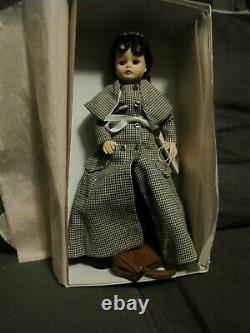 Madame Alexander 10 Nellie Bly Doll
