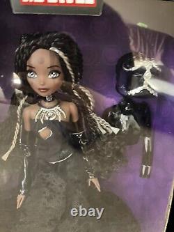 Madame Alexander 13.5 Marvel Fan Girl Complete Set Toys R Us Exclusive NIB OOP