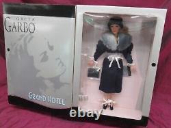 Madame Alexander 2002 Greta Garbo Grand Hotel MX33480 16 doll in box