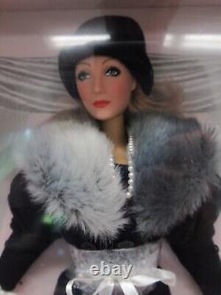 Madame Alexander 2002 Greta Garbo Grand Hotel MX33480 16 doll in box