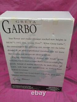 Madame Alexander 2002 Greta Garbo Grand Hotel MX33480 16 doll in box