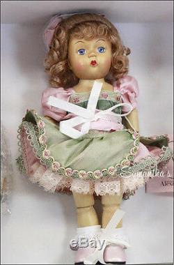 Madame Alexander 2004 Wooden Collection Wendy Woodkin