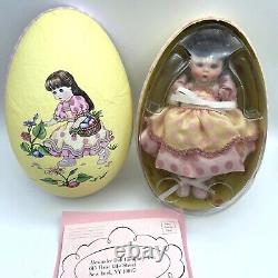 Madame Alexander 2007 Paper Mache Easter Egg with 8Doll, New, #46265