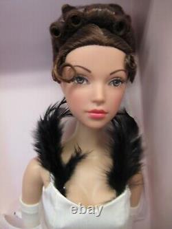 Madame Alexander 2008 ALEX GIGI 16 doll in box