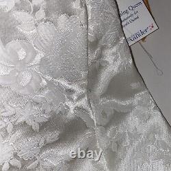 Madame Alexander 28205 Homecoming Queen Limited Edition, White Dress New In Box