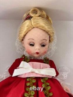 Madame Alexander 8 Doll, 2006, Diana Colonial Williamburg, 38040, LE 1241/2000