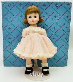 Madame Alexander 8 Wendy Loves Pinafores 1955 Bent Knee Walker Doll #429 NEW