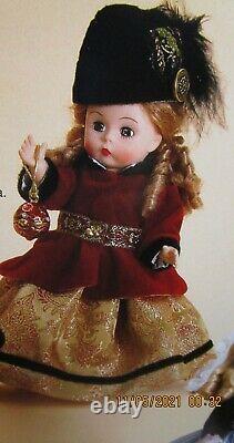 Madame Alexander 8 inch Russia 48105 NRFB