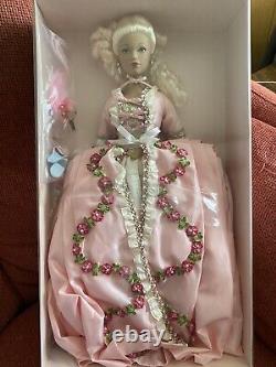 Madame Alexander ALEX COLLECTION Marie Antoinette Doll NRFB