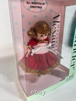 Madame Alexander All Wrapped Up 40673 8 New In Box with Tags