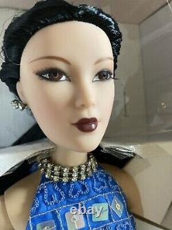 Madame Alexander Blue Maze Jadde Lee 16 Fashion Doll Gene Tyler Sydney