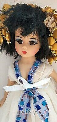 Madame Alexander Cleopatra Doll No. 40830 NEW