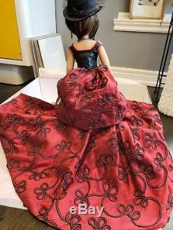 Madame Alexander DOLL OBJECT OF DESIRE L. E 200 Latin American 21 Doll New