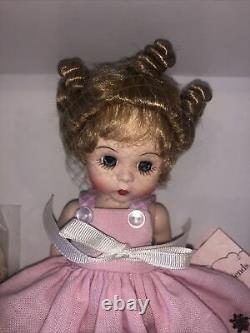 Madame Alexander Doll Making New Friends #37226 NRFB Rare and Collectible NR