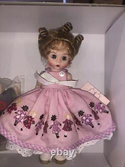 Madame Alexander Doll Making New Friends #37226 NRFB Rare and Collectible NR