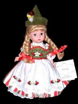 Madame Alexander Gretel 8 Doll Storyland Collection #26600 New In Box