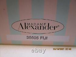 Madame Alexander International series Figi