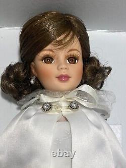 Madame Alexander Jacqueline Kennedy Inaugural Ball, 1961, 14 Inch Doll Nib