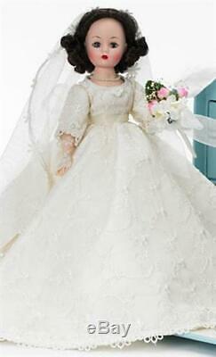 Madame Alexander Meg's Wedding Trunk Set Cissette 10 Little Women NRFB