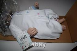 Madame Alexander/Middleton Sweet Baby 928 Newborn Nursery Doll Blonde Blue Eyes