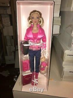 Madame Alexander NRFB 16 Legally Blonde Doll. So cute with Puppy! #48925