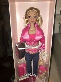 Madame Alexander NRFB 16 Legally Blonde Doll. So cute with Puppy! #48925