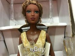 Madame Alexander Paris'Greed' Alex Fashion Doll gold gown NRFB