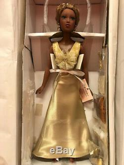 Madame Alexander Paris'Greed' Alex Fashion Doll gold gown NRFB