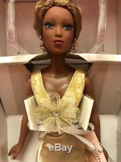 Madame Alexander Paris'Greed' Alex Fashion Doll gold gown NRFB