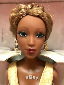 Madame Alexander Paris'Greed' Alex Fashion Doll gold gown NRFB