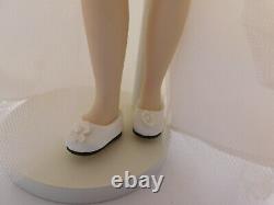 Madame Alexander Porcelain Bride Doll Danbury Mint Exclusive NRFB New