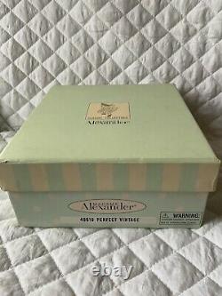 Madame Alexander RARE Perfect Vintage #40810 Hard Box