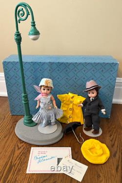 Madame Alexander Singing in the Rain Street Light Set New 8 Doll Collectable
