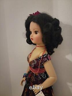 Madame Alexander Vintage Cecelia 20 Doll Poseable MADDC New Orleans Convention