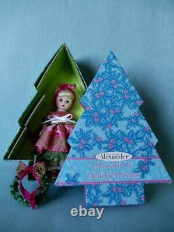 Madame Alexander WREATH OF HOLIDAY WISHES Doll in Christmas Tree-shaped Box NRFB