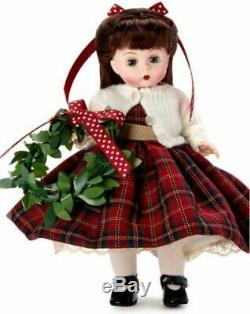 Madame Alexander Wendy Cottage Christmas 8 Doll New
