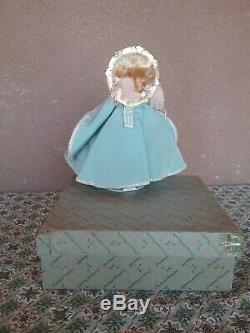 Madame Alexander Wendy kin doll NIB 8 SL walker Baby Angel box pet smoke free