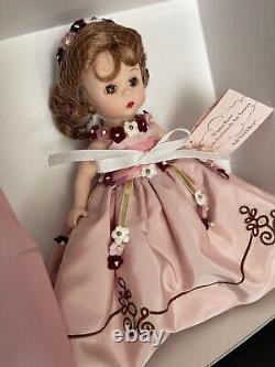 Madame Alexander Winter Rose Doll 36440 NWT And Cert
